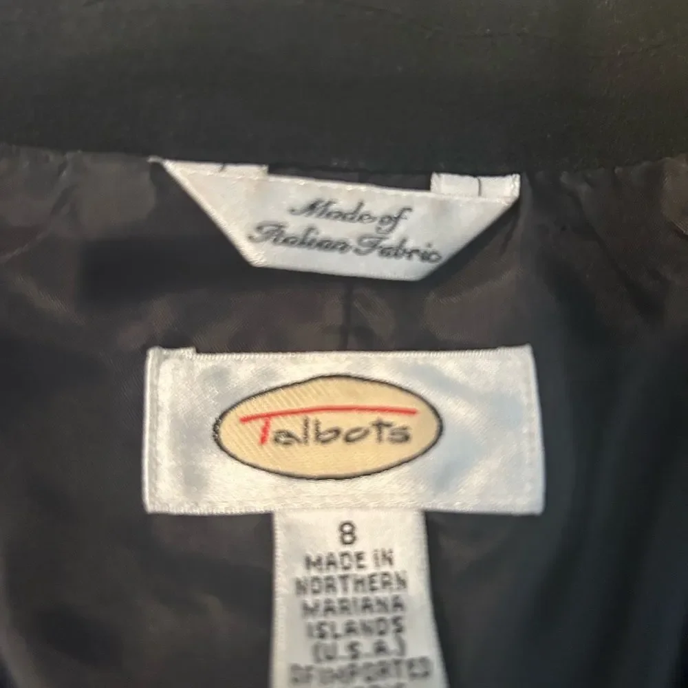 Three piece Talbots Black suit, all size 8 - Picture 14 of 16
